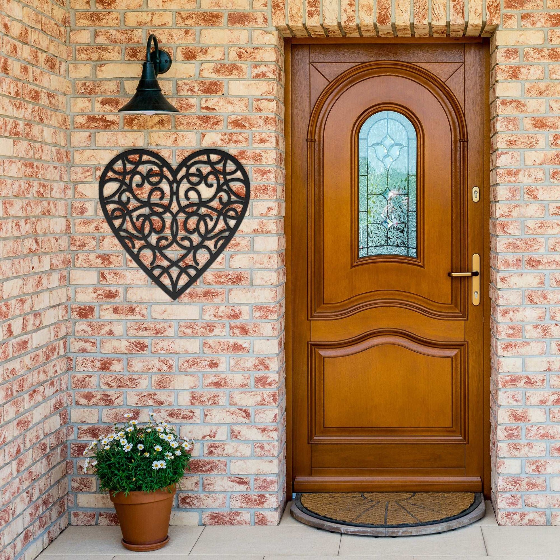 Metal Wall Heart With Swirl Pattern