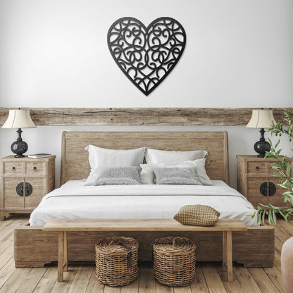 Metal Wall Heart With Swirl Pattern